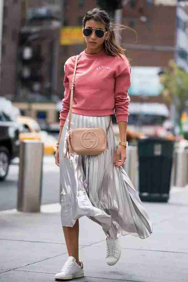 前方注意!今年这5个牌子的卫衣一定要加入购物车