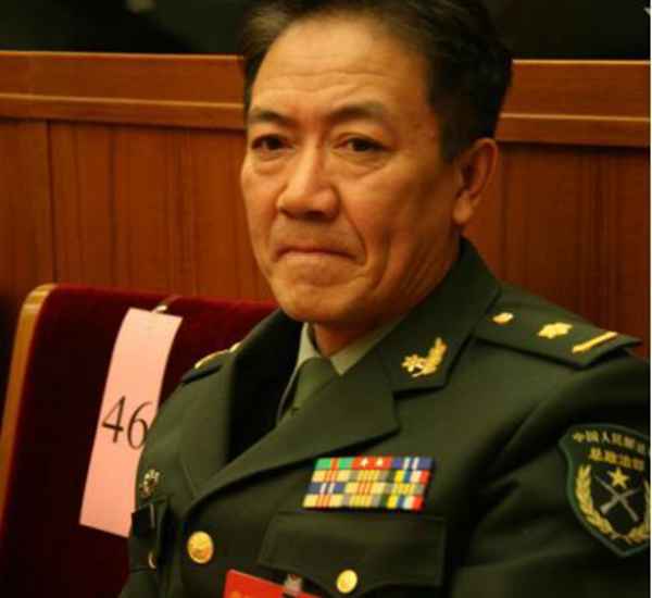 国防部长和总参谋长哪个级别高?说了你都不信