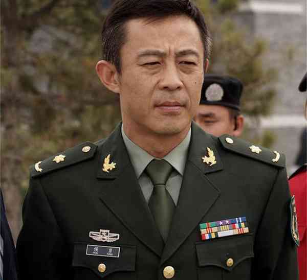 国防部长和总参谋长哪个级别高?说了你都不信