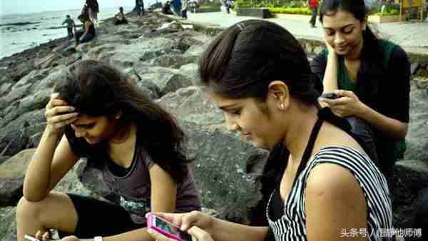 WhatsApp是什么意思？如何在WhatsApp上做“微商”