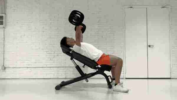 如何练出发达的胸肌?全面剖析,手把手教你练出完美胸肌