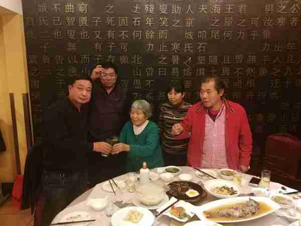 新闻写作:写好评论四步走