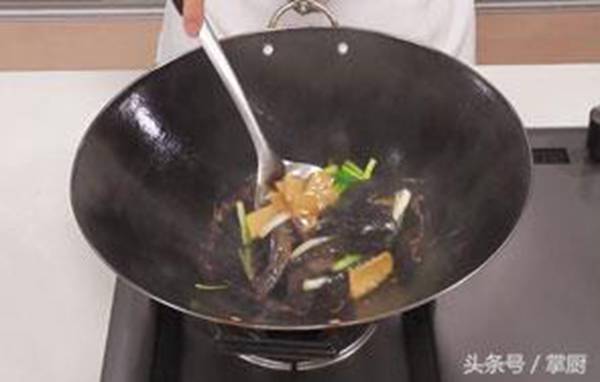 家常海参怎么做？史上最强的家常海参做法！