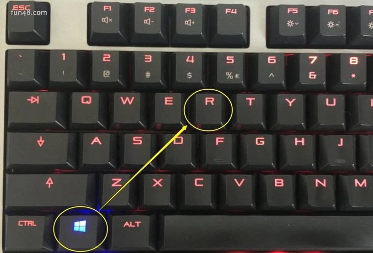 如何设置电脑启动项目?