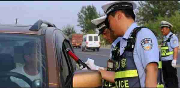 交警再次提醒:C1驾照的这些车不能开,开了直接扣12分