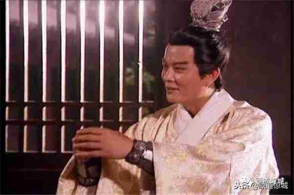 周瑜到底是怎么死的?真相令人不寒而栗,黑暗的斗争无处不在