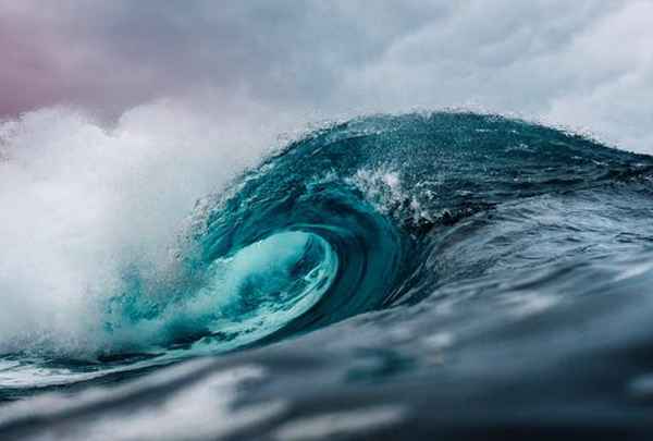 海啸是什么灾害(海啸是怎么引起的)