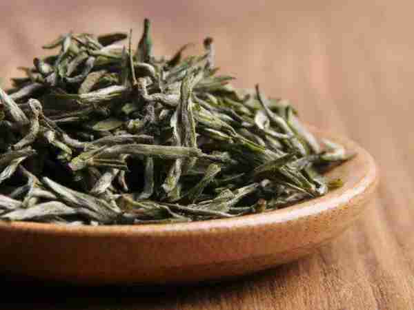 中国绿茶品类大全?绿茶的头道茶喝还是不喝?绿茶的效果与作用?