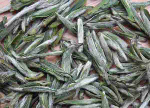 中国绿茶品类大全?绿茶的头道茶喝还是不喝?绿茶的效果与作用?