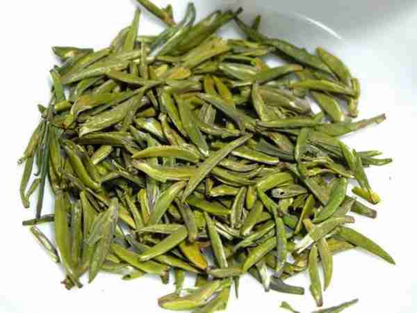中国绿茶品类大全?绿茶的头道茶喝还是不喝?绿茶的效果与作用?
