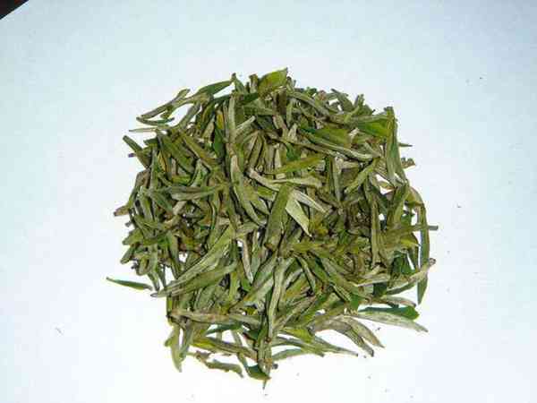 中国绿茶品类大全?绿茶的头道茶喝还是不喝?绿茶的效果与作用?
