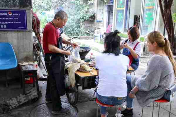 成都甜不辣研究报告,这才是真资格的老成都味道……