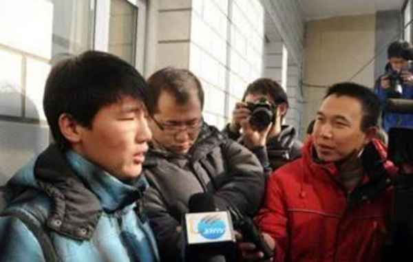 “我爸是李刚”的主人公今何在?还能“靠爹”吗?