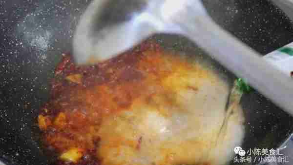 小龙虾在家你怎么做?快来试试这个口味,保证好吃上瘾