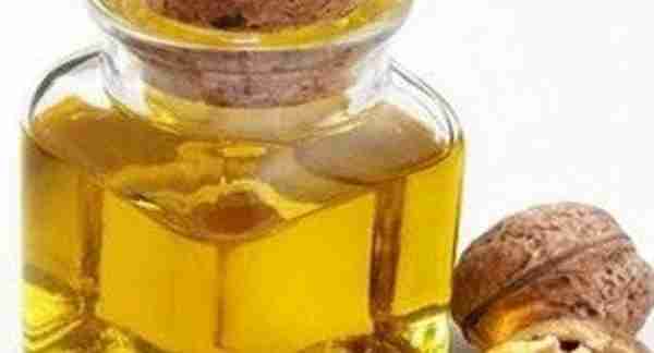 核桃油怎么吃（核桃油能炒菜用吗）