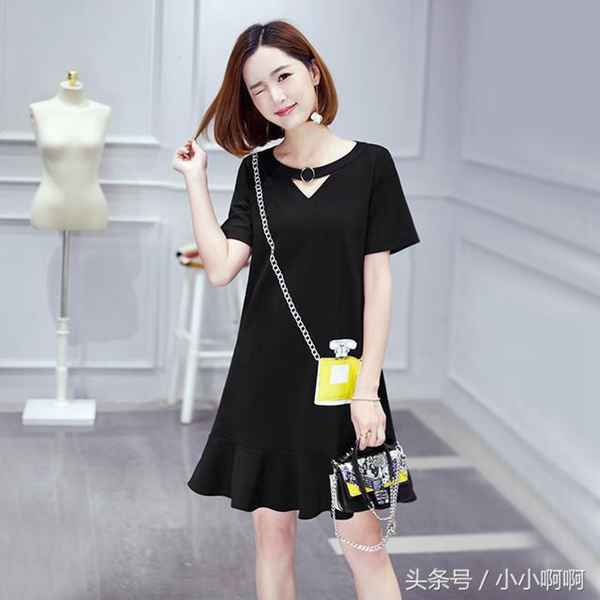 最新款夏装火爆来袭，原来今年流行这么穿