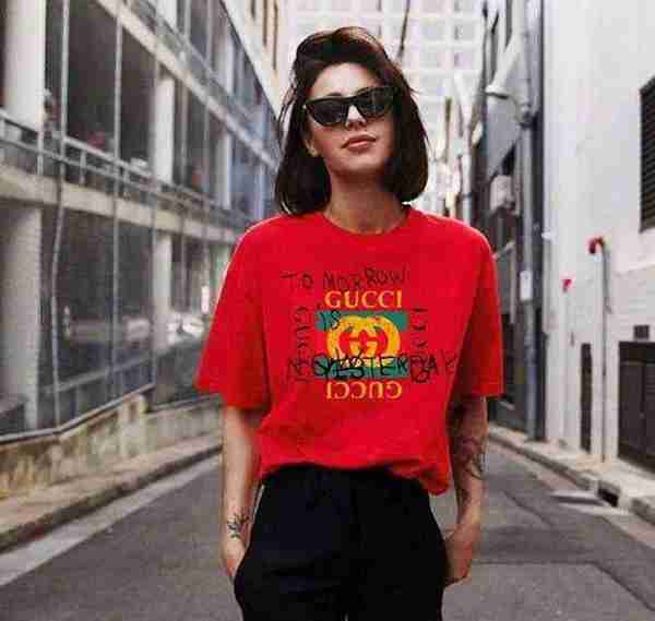 红色和什么颜色较搭(不一样的色彩搭配让您不做路人甲)