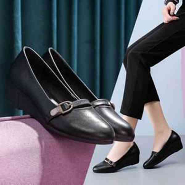 撞衫不可怕鞋丑就尴尬,中年女性鞋品比衣品更重要,鞋类搭配推荐