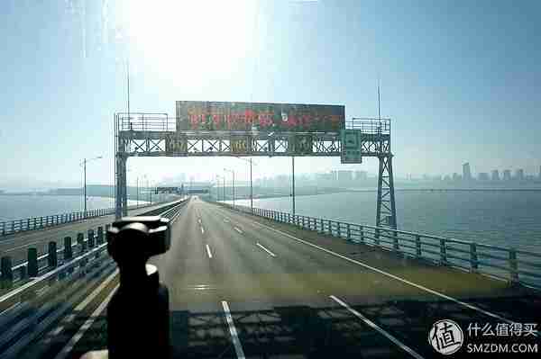 香港到澳门便宜又快捷——港珠澳口岸穿梭巴士完全攻略