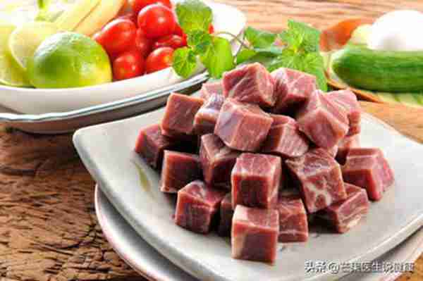 为何“便秘”越来越多?提醒您:3种食物是便秘“祸根”,要少吃