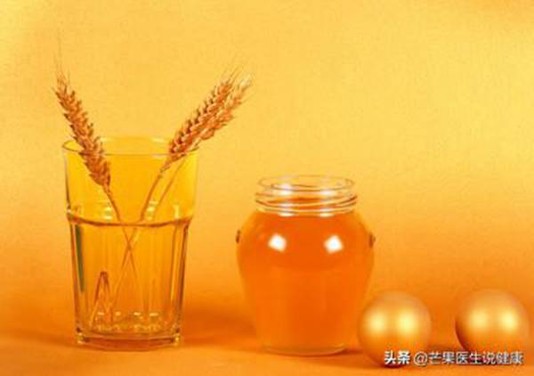 为何“便秘”越来越多?提醒您:3种食物是便秘“祸根”,要少吃