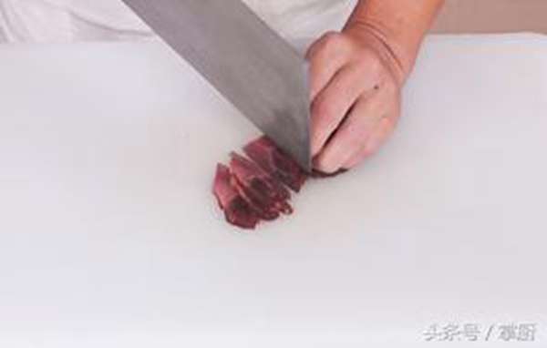 炒年糕的做法,炒年糕怎么做才好吃?简单的教程!