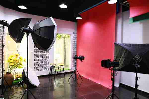 开照相馆要什么相机（开照相馆要准备什么东西）