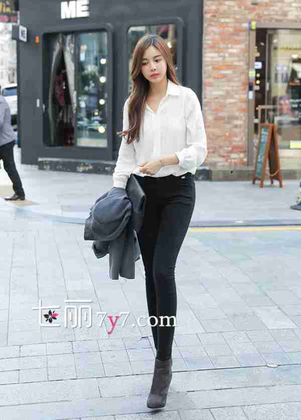 黑色裤子配什么颜色鞋子（教您颜色搭配技巧）