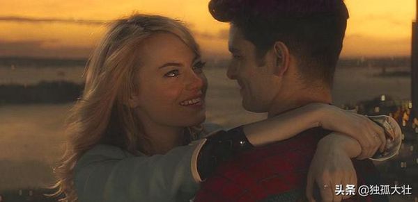 《超凡蜘蛛侠》为什么没有第三部?旧版蜘蛛侠依然是最经典的!