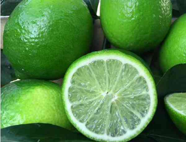 原来烤鱼做法如此简单,口感好成本低,外焦里嫩,比烤鱼店的好吃