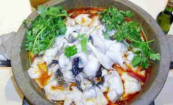 石锅鱼为什么好吃?石锅鱼秘制配方大揭秘,学会了比饭店做的好吃