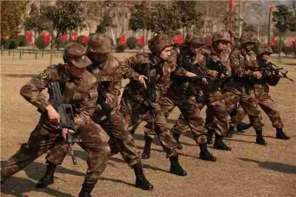 大阅兵联想到《真正男子汉》,节目播出后,连入伍人数都增加啦