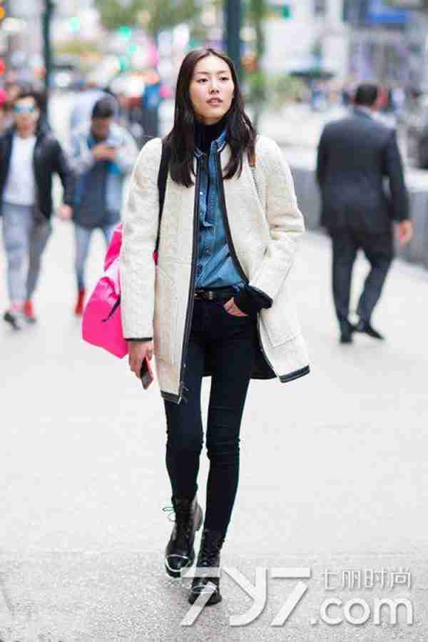 白色外套里面配什么颜色好看？打造冰雪女王范style