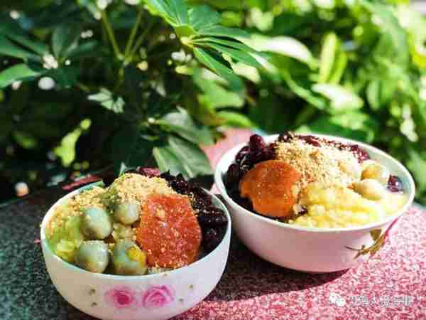 东里大树下这碗“老式拖冰”,记得加三个“美容蛋”