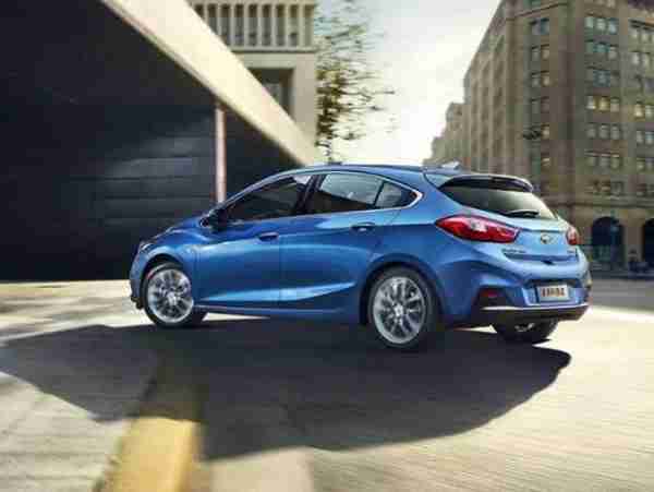 掀背车是什么意思,掀背车有哪些