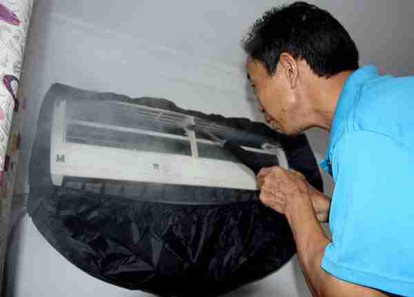 让专业的人做专业的事,家政服务也需要找正规的公司