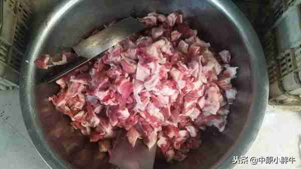 农村办事需要不少东西，但大多数都给浪费了