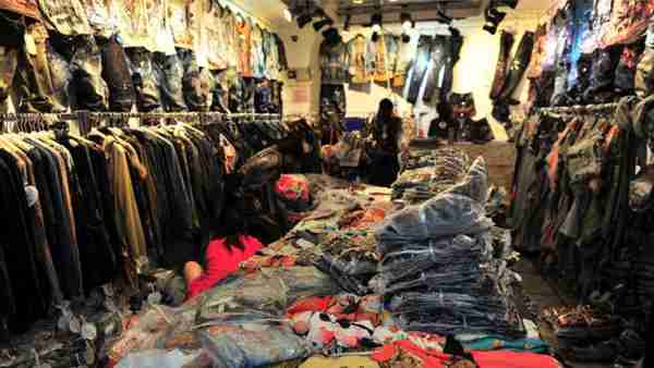 广州十大女装批发市场!!!这里拥有全球最齐的货源