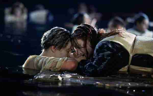 全球排名前5的世界级灾难片,如果有没看过的一定会是你的遗憾