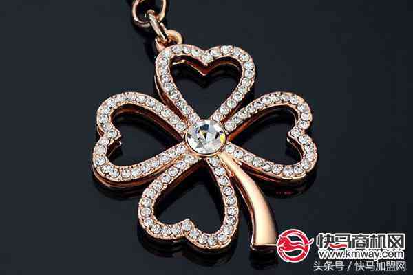 在学校附近开这些店,还会担心赚不到钱?