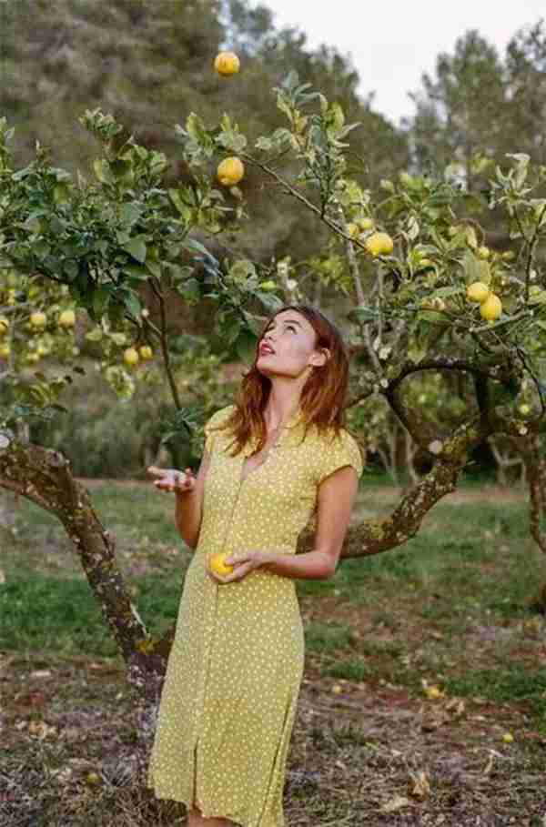 最适合夏天的三个颜色,轻轻松松就赢很大