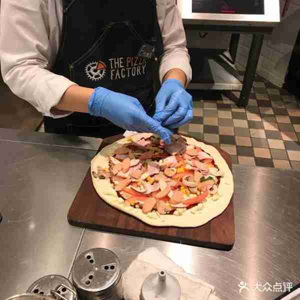 来!这里有一份广州披萨攻略!