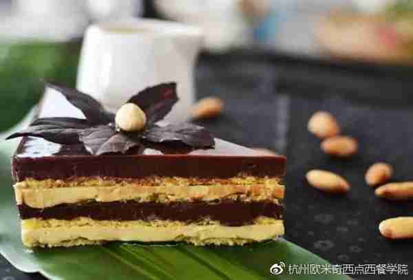 年,从吃几款寓意美好的甜品开始吧!