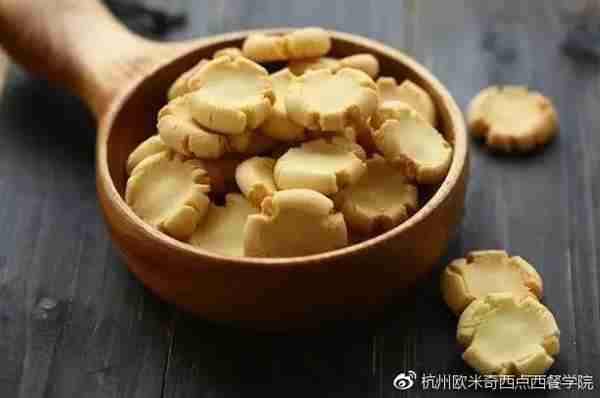 年,从吃几款寓意美好的甜品开始吧!