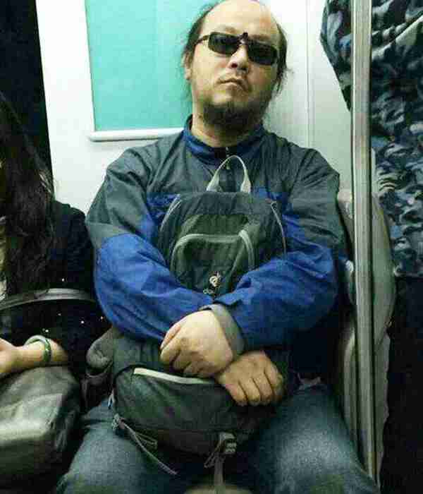 王菲的前夫窦唯年轻时这么帅,她为什么还要离婚?