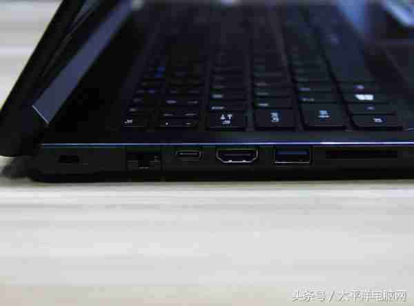 宏碁A615评测:一款优点与槽点并存的轻薄本