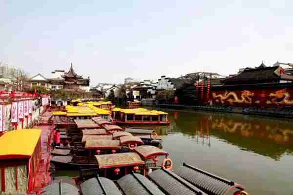 100块钱在上海能干什么?看完你就知道