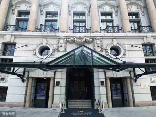 承接酒店和商场装修的公司需要具备什么资质?