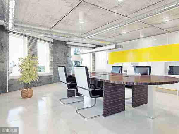 什么场合佩戴什么珠宝(这是有讲究的!)