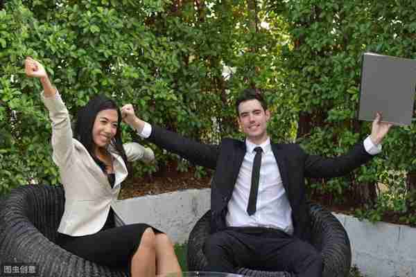 珠宝首饰的佩戴场合礼仪讲究(一)